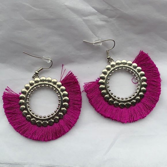 Purple Fringe Earrings! - Picture 3 of 6